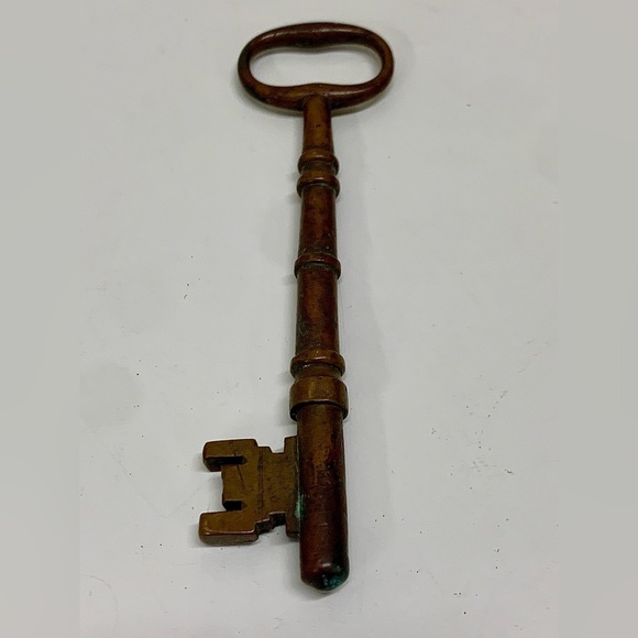c. 1900 Antique Michigan Industrial Commercial Solid Barrel Skeleton Key - Picture 7 of 10